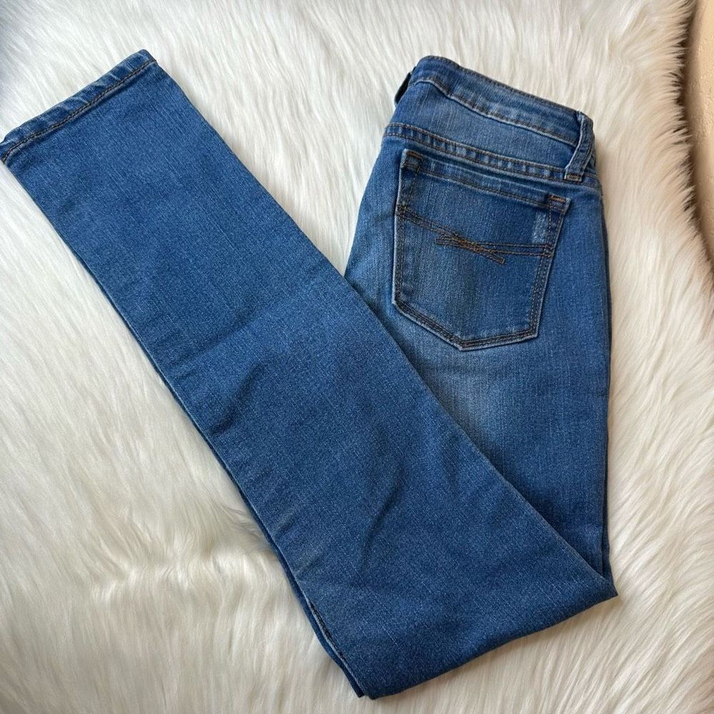 Gap Kids Super Skinny Fit Distressed Jeans Size 12 - Picture 1 of 10